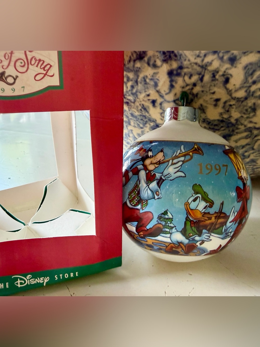 Vintage Disney Store 1997 Holiday Ornament - Donald & Goofy